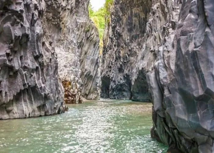 Appartamento Bilocale A Pochi Passi Dal Mare Giardini Naxos